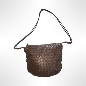 Bottega Venetia Intericciato 80s sheepskin bag in A++ condition, LOOKS NEW!